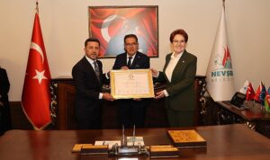 iyi-parti-genel-baskani-meral-aksener-nevsehirde-Qx7gGvLs.jpg
