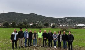 izmir-buyuksehir-ciftci-icin-arazilerini-uretime-kazandirdi-FhzfltNc.jpg