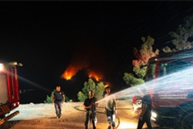 izmir-itfaiyesi-simdi-de-denizli-icin-ter-dokuyor.jpg