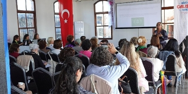 izmir-kadinlarin-katilimiyla-gucleniyor.jpg