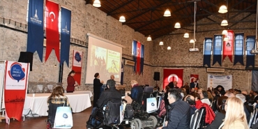 izmir-kent-konseyi-engelli-meclisinin-yeni-baskani-belli-oldu.jpg
