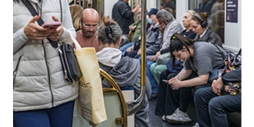 izmir-metrosunda-kesintisiz-iletisim-donemi-basladi.jpg