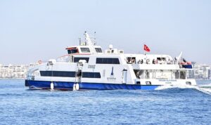 izmir-midilli-rotasinda-yeni-sezon-basladi-JeFnBLZR.jpg