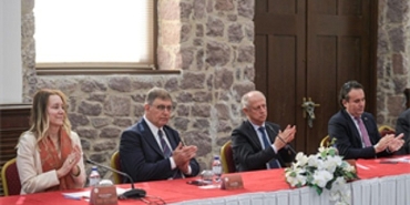izmir-tarihi-liman-kentinin-unesco-surecinde-uzmanlarin-saha-incelemesi-basliyor.jpg