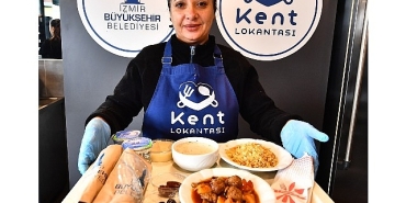 izmirde-askida-yemek-dayanismasi-suruyor.jpg