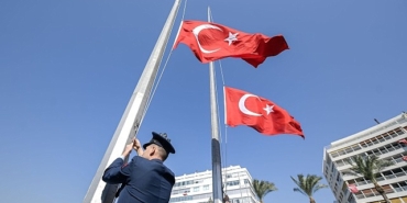 izmirde-cumhuriyet-bayrami-torenleri-basladi.jpg