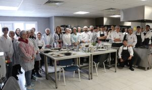 izmirde-gastronomi-ve-tasarim-sempozyumu-yapildi-EUZuSwtt.jpg