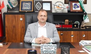iznik-belediye-baskani-kagan-mehmet-usta-secim-oncesi-verilen-sozleri-planlanan-program-cercevesinde-bir-3sN4YKFF.jpg