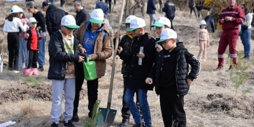 kahramankazanda-milli-agaclandirma-gunu-kapsaminda-fidan-dikme-etkinligi-gerceklestirildi.jpg