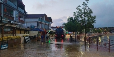 kandira-sahillerinde-992-ton-cop-toplandi.jpg