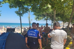 kandira-sahillerinde-cadir-denetimi.jpg