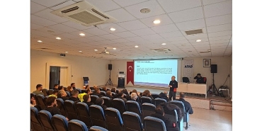 karabaglar-belediyesinden-afetlere-hazirlik-hamlesi-kar-kut-gorevde.jpg