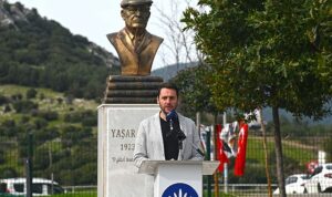 karabaglarda-yasar-kemal-anmasi-jWHA7eKK.jpg