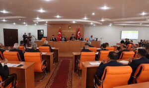 karaman-belediye-meclisi-yeni-donemin-ilk-toplantisini-yapti-Y2SO1YJd.jpg