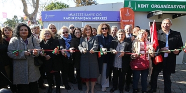 karsiyakaya-ikinci-kadin-danisma-merkezi-geliyor.jpg