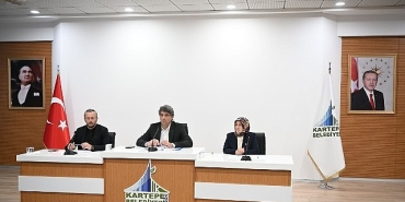 kartepe-belediyesi-2026-butcesi-kabul-edildi.jpg