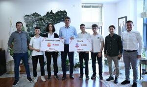 kartepe-belediyesi-genc-akademi-ogrencileri-itu-robot-olimpiyatlarinda-birincilik-elde-ederek-buyuk-bir-basariya-wJjlawtX.jpg