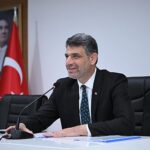 kartepe-belediyesi-yeni-donemin-ilk-meclisi-olan-nisan-ayi-olagan-meclis-toplantisi-kartepe-belediye-vLXEiHVk.jpg