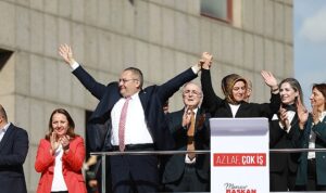 kecioren-belediye-baskani-dr-mesut-ozarslan-yuksek-secim-kurulu-ankara-il-ve-merkez-ilce-16ZRA37Y.jpg