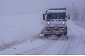 kecioren-belediyesinden-karla-mucadelede-seferberligi.jpg