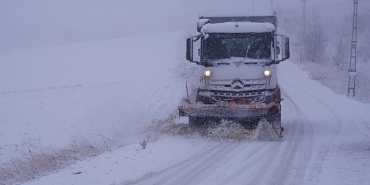 kecioren-belediyesinden-karla-mucadelede-seferberligi.jpg