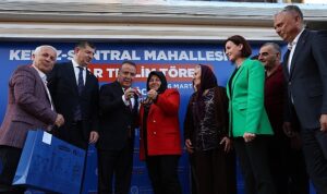 kepez-santral-mahallesinde-anahtar-heyecani-vhOWh1kw.jpg