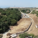 kocaeli-buyuksehir-belediyesi-isu-genel-mudurlugu-tarafindan-korfez-ilcesi-hereke-bolgesinde-baslatilan-dere-islah-calismasi-hizla-devam-ediyor.jpg