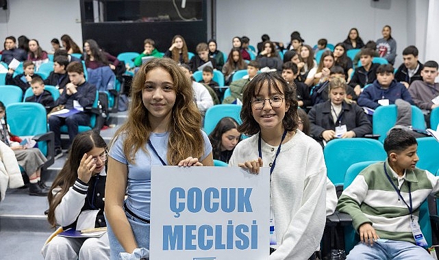 konakin-cocuk-meclisinde-secim-heyecani.jpg