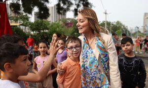 konakin-parklarinda-23-nisan-coskusu-DLEhDNH2.jpg