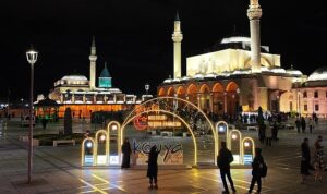konya-buyuksehirin-isikli-taglari-sehrin-ramazan-coskusuna-katki-yapiyor-z6ZMhRh6.jpg