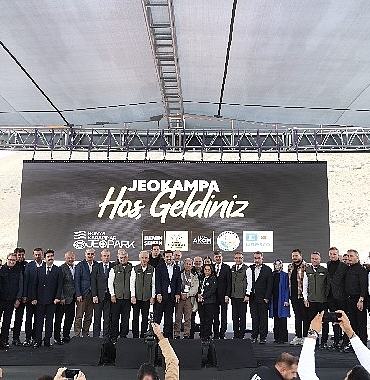 Konya Karapınar Jeoparkı’nda İlk Kez Jeokamp Heyecanı Yaşandı