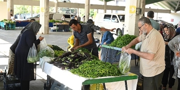 konyalilar-yerli-urun-pazari-ile-taze-urunlere-ulasiyor.jpg
