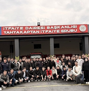 kou-ogrencilerine-itfaiye-teskilati-tanitildi.jpg