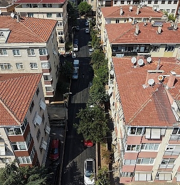 Maltepe Belediyesi Küçükyalı'da Asfalt Çalışmalarına Devam Ediyor