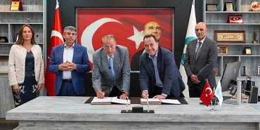 manisa-tarihinin-en-buyuk-altyapi-yatirimi-projesi-imzalandi.jpg