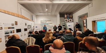 marmara-adasinda-turizmin-dunu-bugunu-yarini.jpg