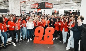 mediamarkt-yeni-magazasini-atlaspark-avmde-acti-gGp2RlsF.jpg