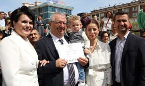 mehmet-ertas-mazbatasini-aldi-GfqSDOs1.jpg