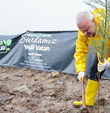menemende-fidanlar-yesil-vatan-icin-dikildi.jpg