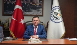 milas-belediye-baskani-muhammet-tokat-milletimizin-bagimsizlik-ve-ozgurluk-mucadelesinin-simgesi-olan-istiklal-marsinin-WNB2bG2J.jpg