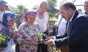milas-belediyesi-ureticilerin-yaninda-olmaya-devam-ediyor-pq8xrKrb.jpg