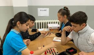 minik-eller-buyuk-hayaller-projesi-lN8au95f.jpg