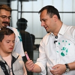 minik-eller-dogaya-umut-ekti.jpg