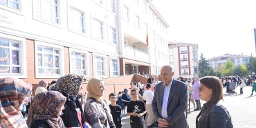 minik-musa-icin-el-ele-verdiler.jpg
