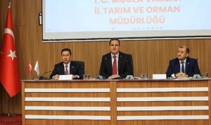 mugla-buyuksehir-belediye-baskani-ahmet-aras-il-tarim-ve-orman-mudurlugu-tarafindan-duzenlenen-mugla-BCkxJQsA.jpg
