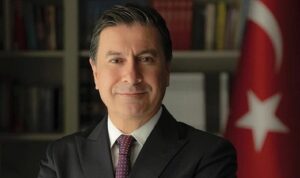 mugla-buyuksehir-belediye-baskani-ahmet-aras-iscinin-ve-emekcinin-bayrami-1-mayisi-kutlayan-bir-lM3mEP6V.jpg