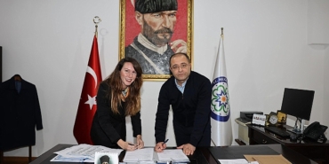 mugla-buyuksehir-belediyesi-personelinin-sagligi-icin-onemli-bir-protokole-imza-atti.jpg