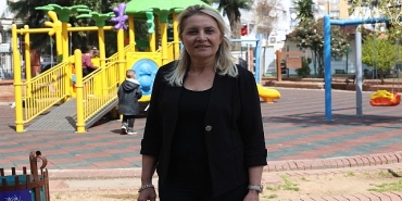 muhtardan-baskan-cerciogluna-hizmet-tesekkuru-cocuklarimiz-mutlu-biz-mutluyuz.jpg