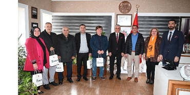 muhtarlardan-baskan-topalogluna-ziyaret.jpg