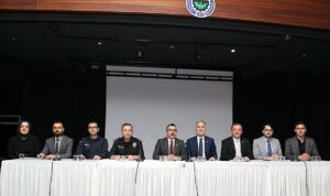 muhtarlarla-yeni-donemin-ilk-toplantisi-yapildi-t9pm8cea.jpg